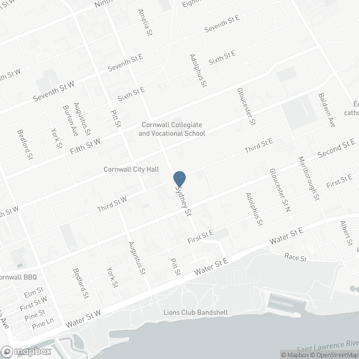 241 SYDNEY STREET, Cornwall, Ontario K6H 3H3